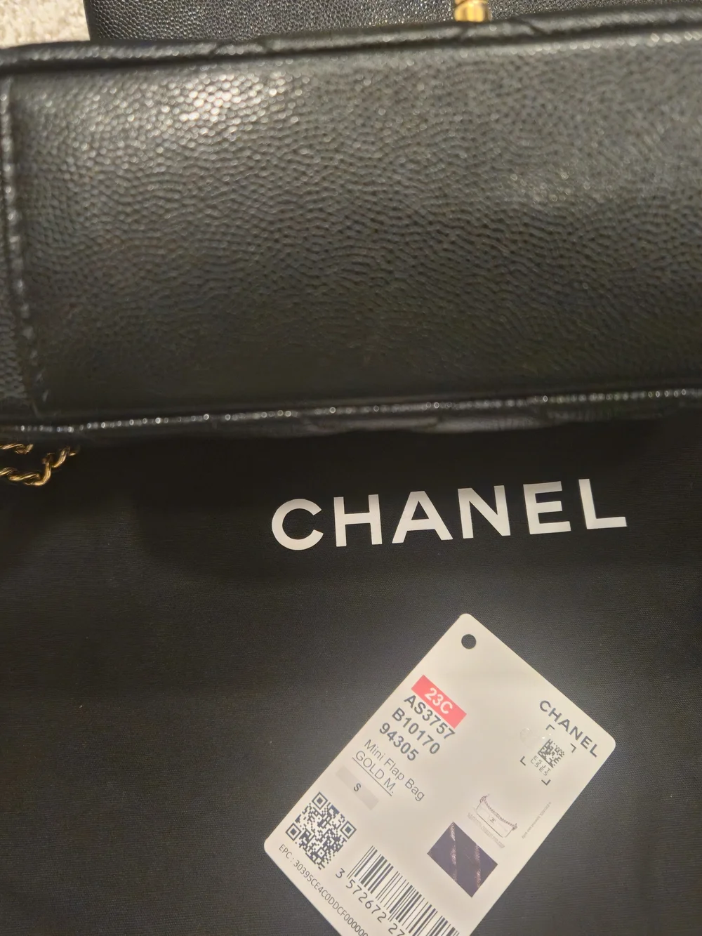 CHANEL Black Mini Flap 2022/2023 Cruise Calfskin CAVIER GRAINED Goldtone Hardwar